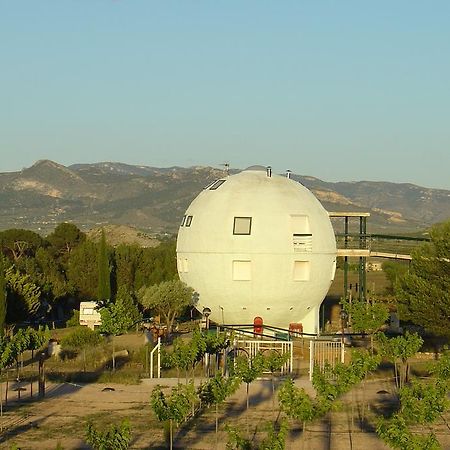 Camping Bola Hotel Villena Exterior photo