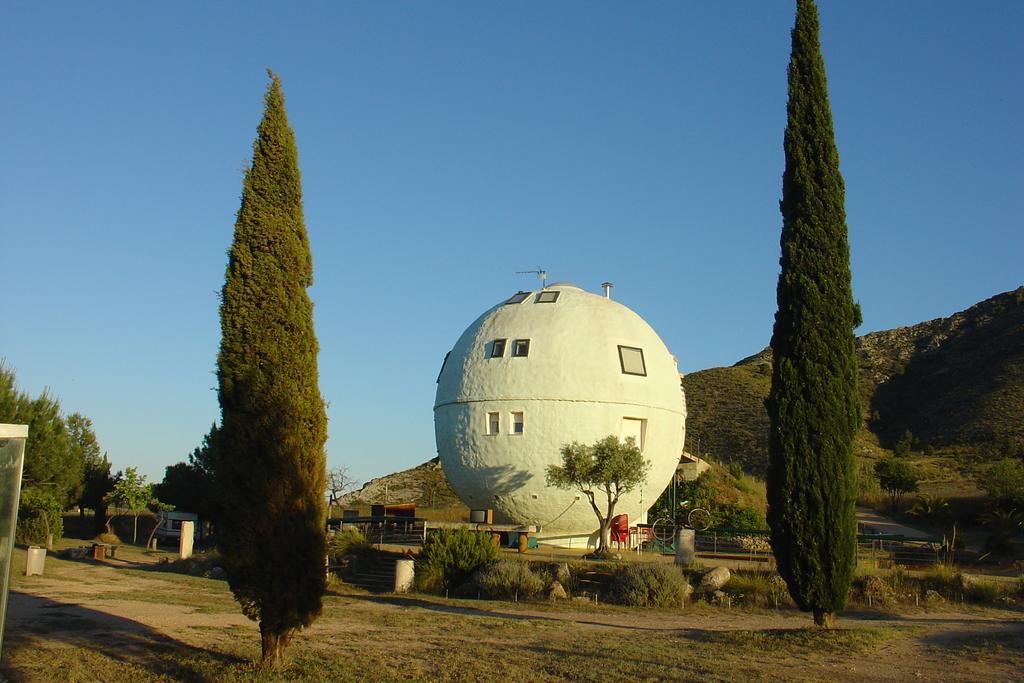 Camping Bola Hotel Villena Exterior photo